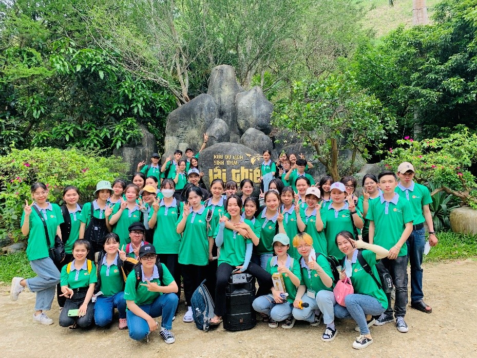 hạot động ngoại khoá khoa dược