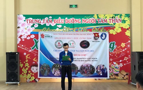 Chương trình tình nguyện “Mỗi suất ăn một nụ cười"